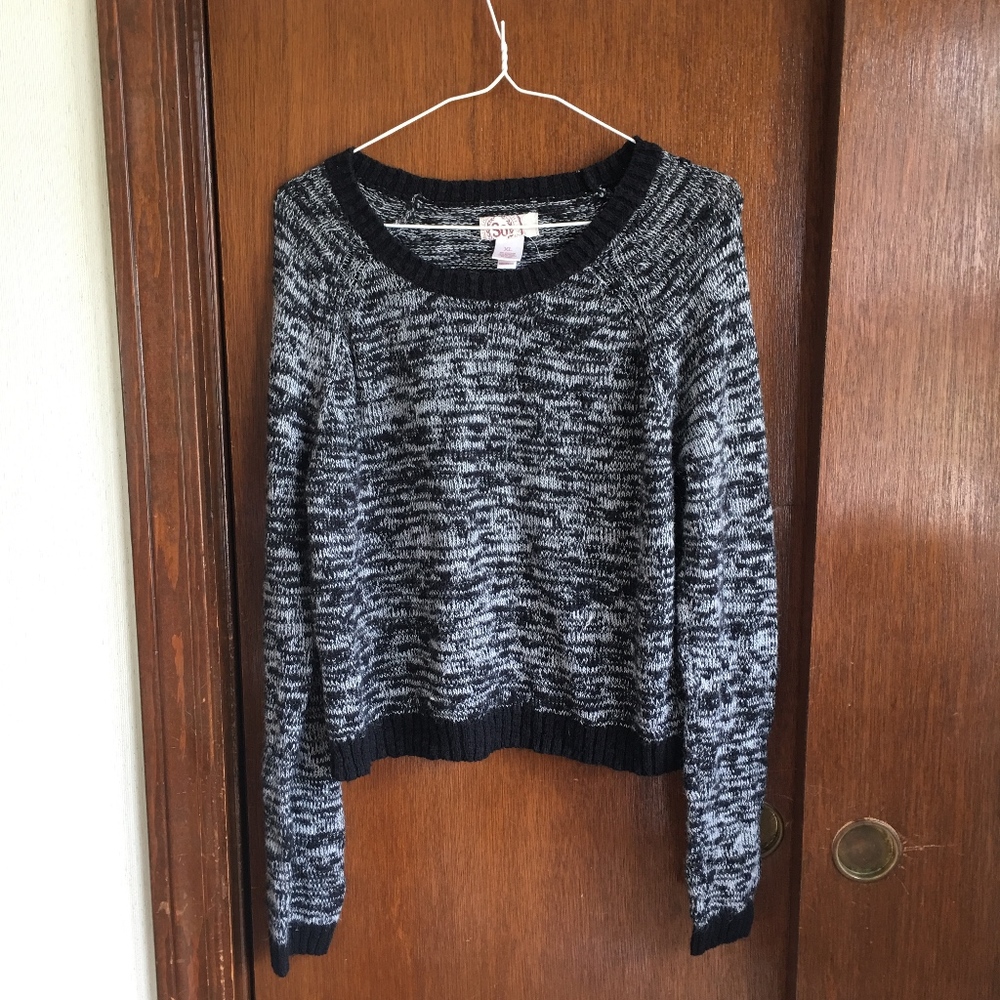so black and white marled sweater XL ☆